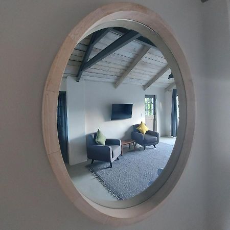 Lakeside Mountain Loft Eksteriør billede